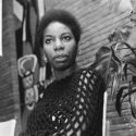 Foto da célebre Nina Simone, cantora, compositora e autora